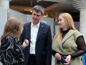 Председатель облизбиркома посетила Центр общественного наблюдения