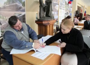 Члены ИКСО голосуют на выборах  Президента РФ